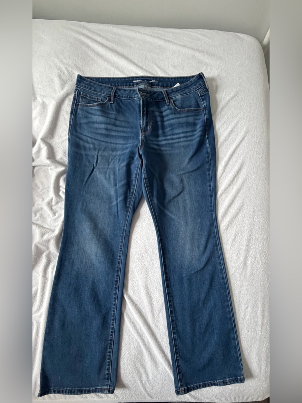 Old navy kicker boot cut jeans